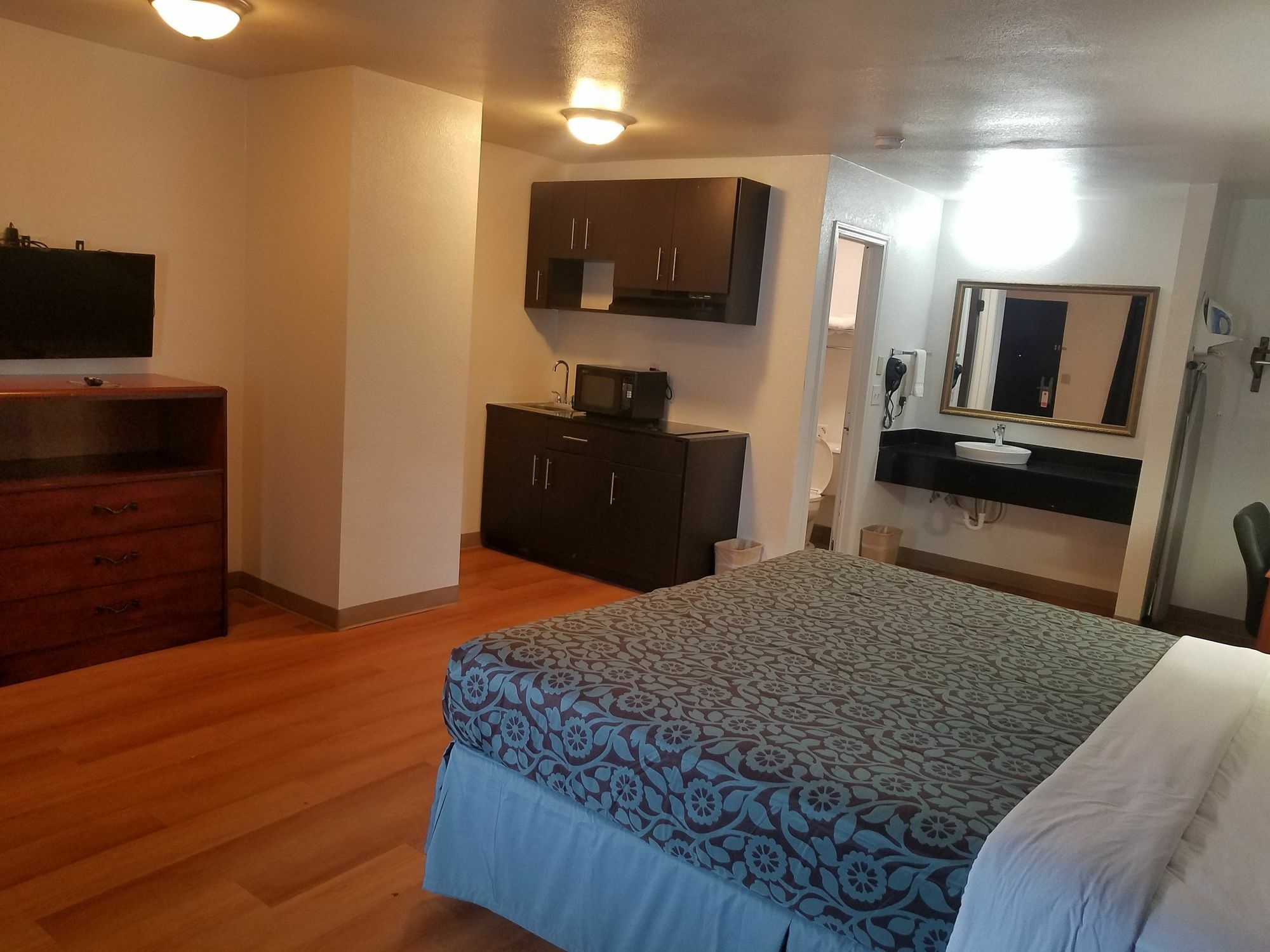 Days Inn By Wyndham Oklahoma City Nw Expressway Warr Acres Екстер'єр фото