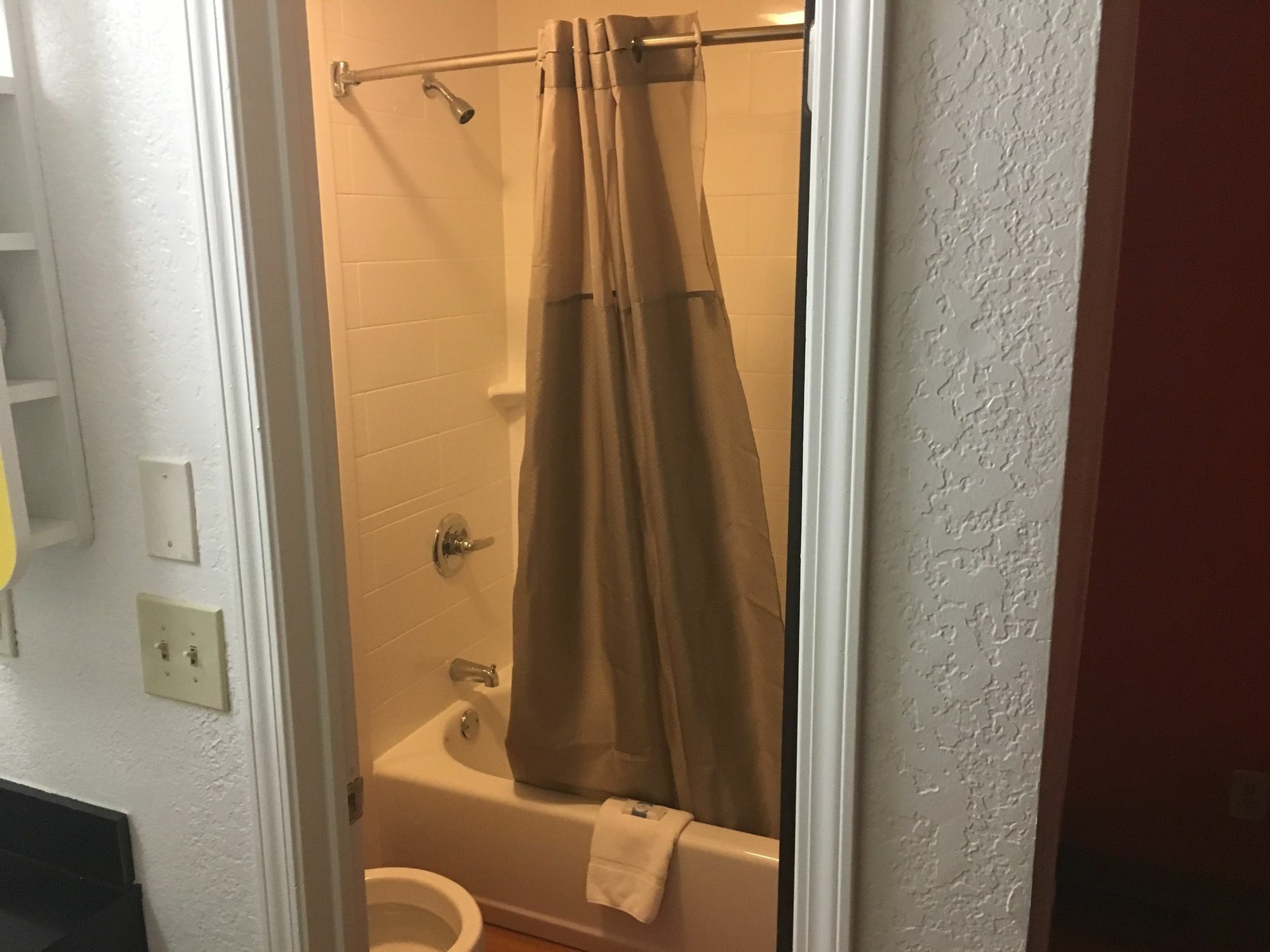 Days Inn By Wyndham Oklahoma City Nw Expressway Warr Acres Екстер'єр фото